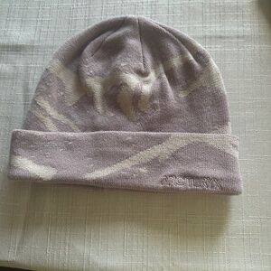 Bonnet Grotton Arc’teryx rose
